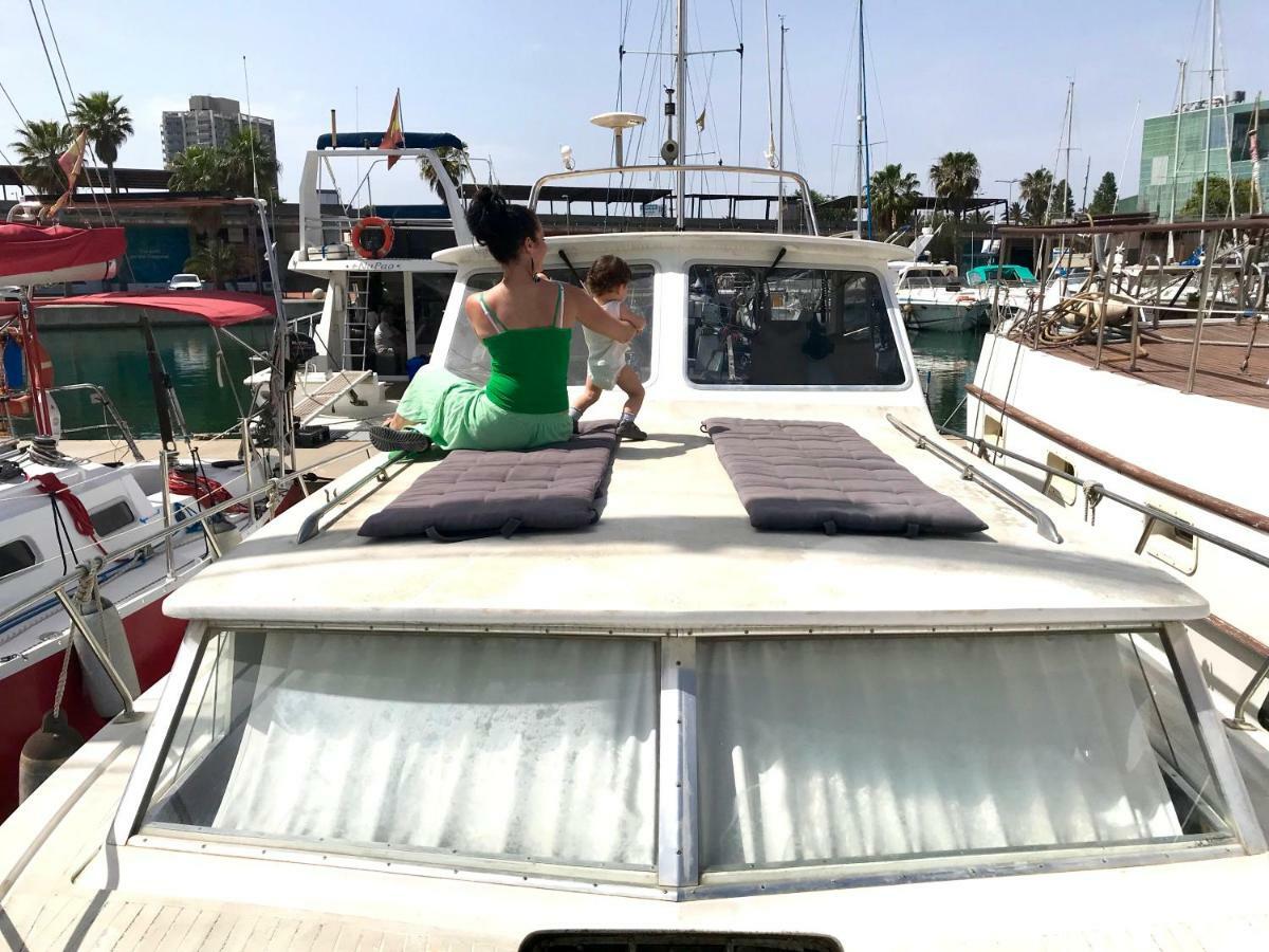 Hotel Boat Yacht Barcelona Sant Adria de Besos Exteriér fotografie