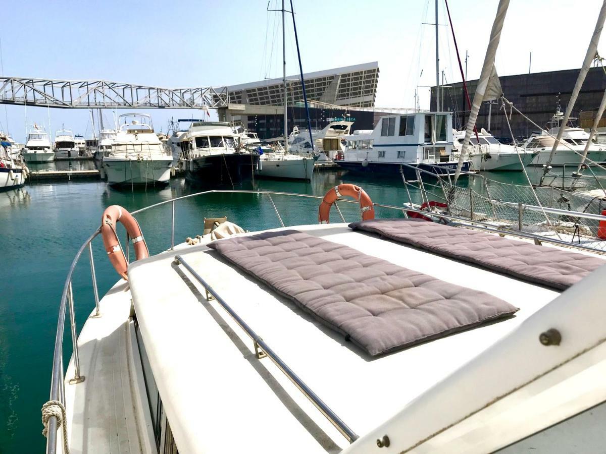 Hotel Boat Yacht Barcelona Sant Adria de Besos Exteriér fotografie